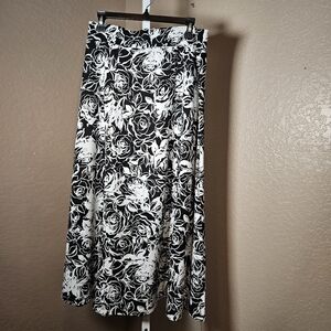 Maxi skirt 16.5- 18" waist